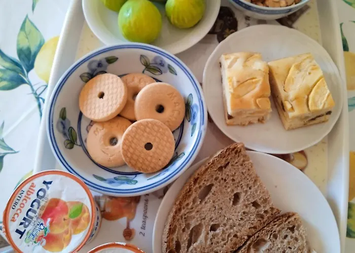 Rosina Bed & Breakfast 3*